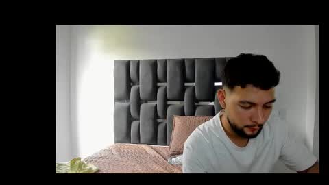 dionyxx online show from 10/19/25, 03:56