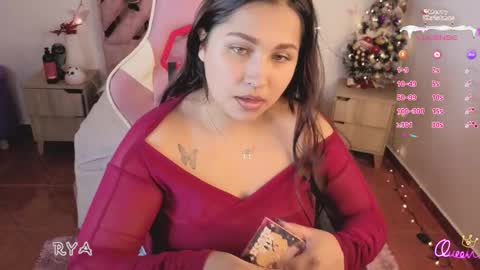 Snapshot of diosa_afrodita24 chatting on 12/23/25, 04:43 DIOSA AFRODITA 24 NEW VIDEOS HERE LOVES online show from 12/23/25, 04:43