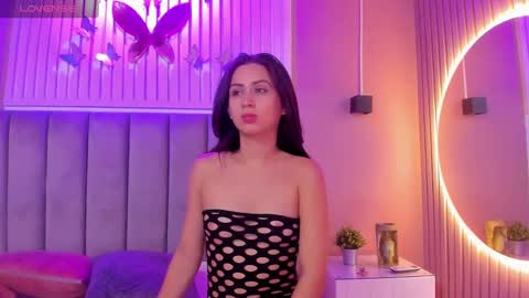 Cristal  online show from 09/17/25, 03:08