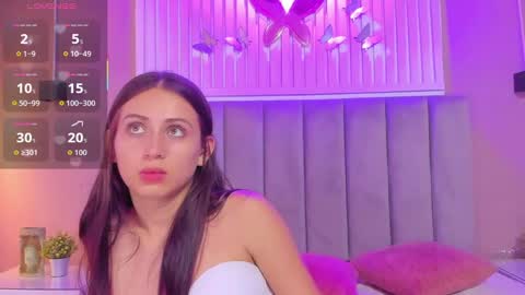 Cristal  online show from 09/28/25, 03:45