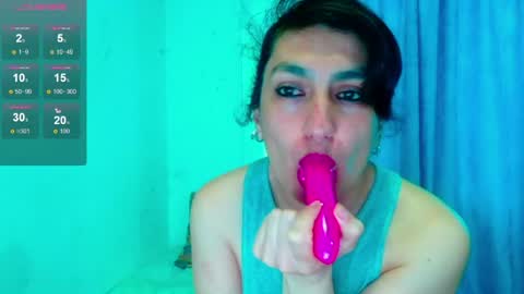 Snapshot of diosa_gil chatting on 05/11/26, 02:45 diosa_gil online show from 05/11/26, 02:45