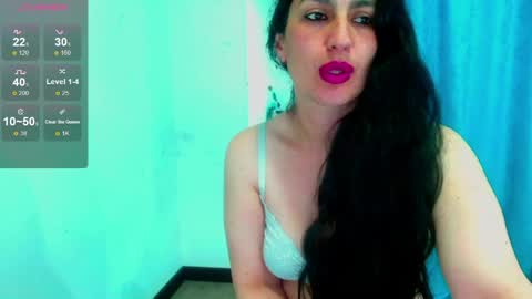 Snapshot of diosa_gil chatting on 05/18/26, 03:46 diosa_gil online show from 05/18/26, 03:46