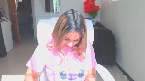 diosadeluniverso_ online show from 12/19/25, 06:04