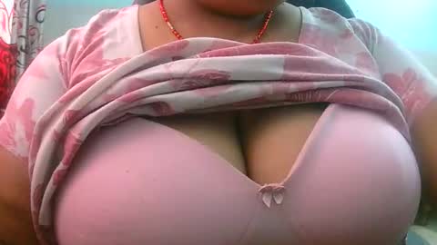 dipa2345 online show from 11/13/25, 05:50