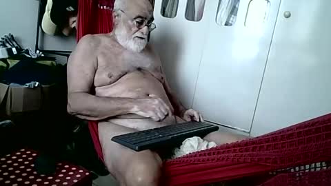 DirceuBr online show from 04/28/26, 03:17