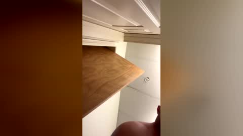 dirkrapp1 online show from 04/23/26, 12:56