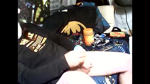 dirtmcgirt82 online show from 12/31/24, 04:27