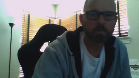 Snapshot of dirtrider15 chatting on 03/04/25, 06:29 dirtrider15 online show from 03/04/25, 06:29