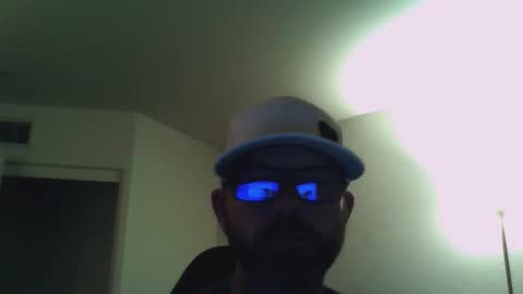 Snapshot of dirtrider15 chatting on 02/01/26, 02:21 dirtrider15 online show from 02/01/26, 02:21