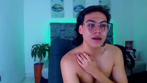 Snapshot of dirty_model chatting on 09/20/25, 07:09 dirty model online show from 09/20/25, 07:09