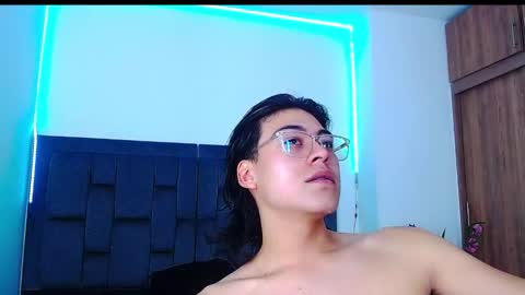 Snapshot of dirty_model chatting on 09/27/25, 12:15 dirty model online show from 09/27/25, 12:15