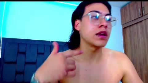 Snapshot of dirty_model chatting on 09/27/25, 11:43 dirty model online show from 09/27/25, 11:43