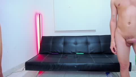 Snapshot of dirty_team_x chatting on 12/11/24, 09:30 bbc 2cocks vs khloe 18 YEARS bigboobs 18 online show from 12/11/24, 09:30