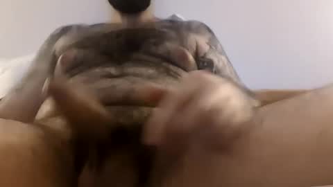 Snapshot of dirtybalws chatting on 01/05/25, 01:03 Robert online show from 01/05/25, 01:03