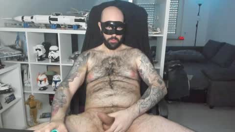 Snapshot of dirtybalws chatting on 01/24/25, 02:51 Robert online show from 01/24/25, 02:51