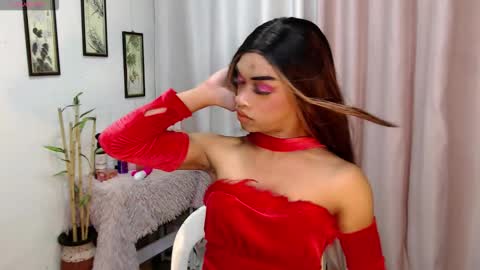 Ivana  Yanna and Elisha online show from 12/17/25, 09:37