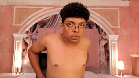 Mike online show from 10/04/25, 01:36