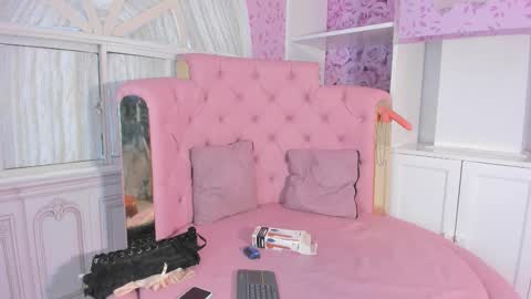 Mike online show from 10/24/25, 07:32