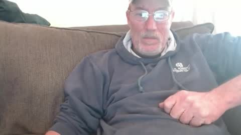 Snapshot of dirtynastyoldman chatting on 03/27/26, 09:36 dirtynastyoldman online show from 03/27/26, 09:36