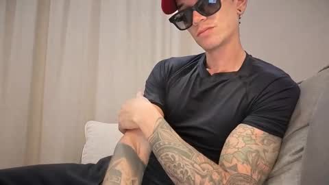 Snapshot of dirtyprettyboi chatting on 01/13/25, 12:56 buy tokens with link online show from 01/13/25, 12:56