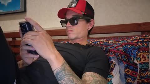 Snapshot of dirtyprettyboi chatting on 01/15/25, 03:18 buy tokens with link online show from 01/15/25, 03:18