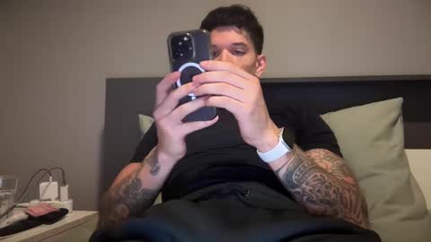 Snapshot of dirtyprettyboi chatting on 03/04/25, 11:19 buy tokens with link online show from 03/04/25, 11:19