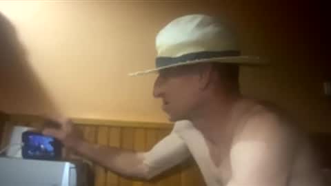 dirtyuniversal online show from 04/15/26, 07:59