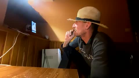 dirtyuniversal online show from 04/22/26, 01:45