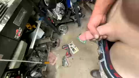 Snapshot of dirtywhite14 chatting on 10/12/25, 04:44 dirtywhite14 online show from 10/12/25, 04:44