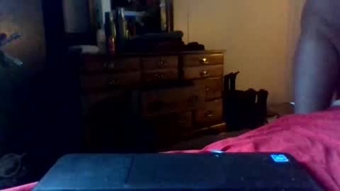 dirtywhite14 online show from 11/27/25, 04:53