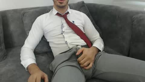 dirtyybooyy77 online show from 10/03/25, 08:33