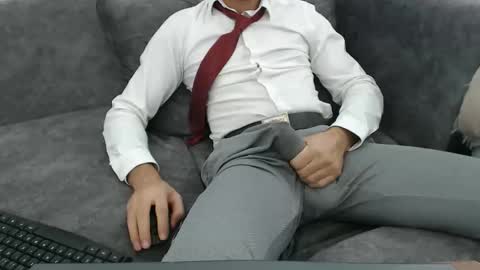 dirtyybooyy77 online show from 11/06/25, 11:55