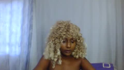 Snapshot of disah_002 chatting on 06/08/26, 10:59 disah_002 online show from 06/08/26, 10:59
