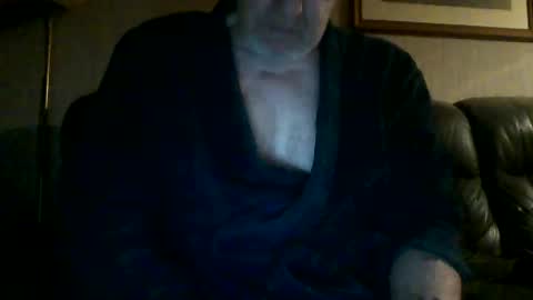 Snapshot of discovery63 chatting on 01/03/25, 04:22 discovery63 online show from 01/03/25, 04:22