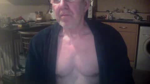 Snapshot of discovery63 chatting on 01/19/25, 07:26 discovery63 online show from 01/19/25, 07:26