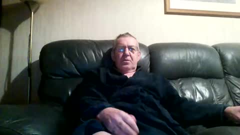 Snapshot of discovery63 chatting on 01/31/25, 05:10 discovery63 online show from 01/31/25, 05:10