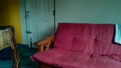 Snapshot of discretopasivo chatting on 09/08/25, 03:11 discretopasivo online show from 09/08/25, 03:11