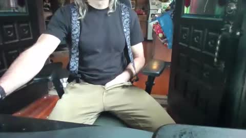 disgruntledyetti0101 online show from 04/02/26, 11:24