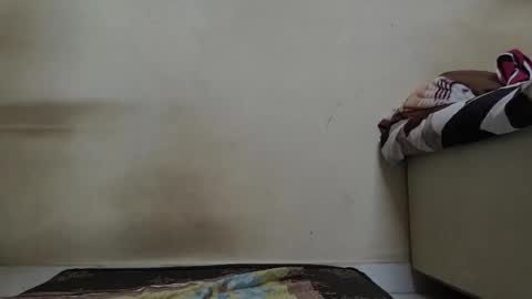 dishax26x online show from 04/19/26, 01:43