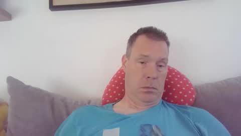 disney0988 online show from 10/21/25, 07:09