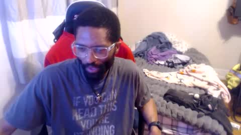 Snapshot of disr3sp3ctfully_dipp3d chatting on 05/22/26, 02:33 Your Best Worst Nightmare online show from 05/22/26, 02:33