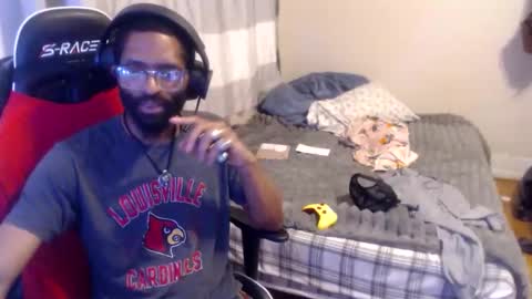 Snapshot of disr3sp3ctfully_dipp3d chatting on 05/26/26, 05:47 Your Best Worst Nightmare online show from 05/26/26, 05:47