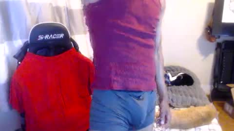 Snapshot of disr3sp3ctfully_dipp3d chatting on 06/04/26, 01:33 Your Best Worst Nightmare online show from 06/04/26, 01:33