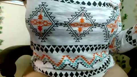 Mari online show from 01/04/25, 11:06