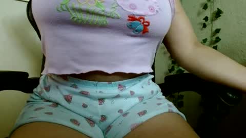 Mari online show from 01/06/25, 02:25