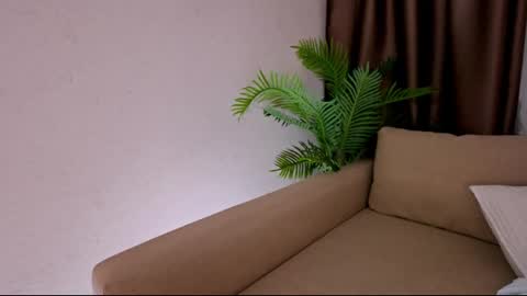 Tia online show from 03/01/25, 04:54