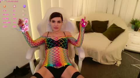 divine_mila online show from 05/19/26, 12:44