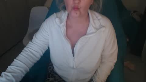 Alexxa online show from 03/15/26, 08:15