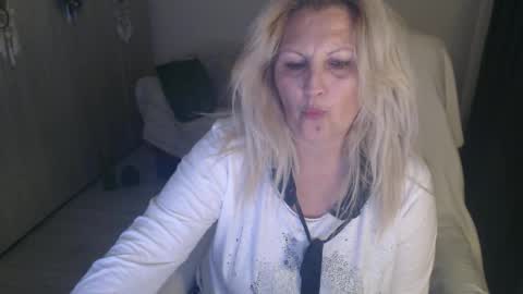 Alexxa online show from 04/07/26, 10:20