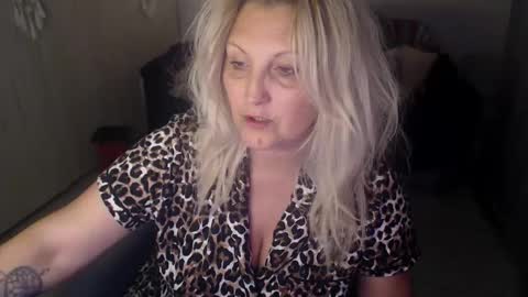 Alexxa online show from 04/16/26, 11:18